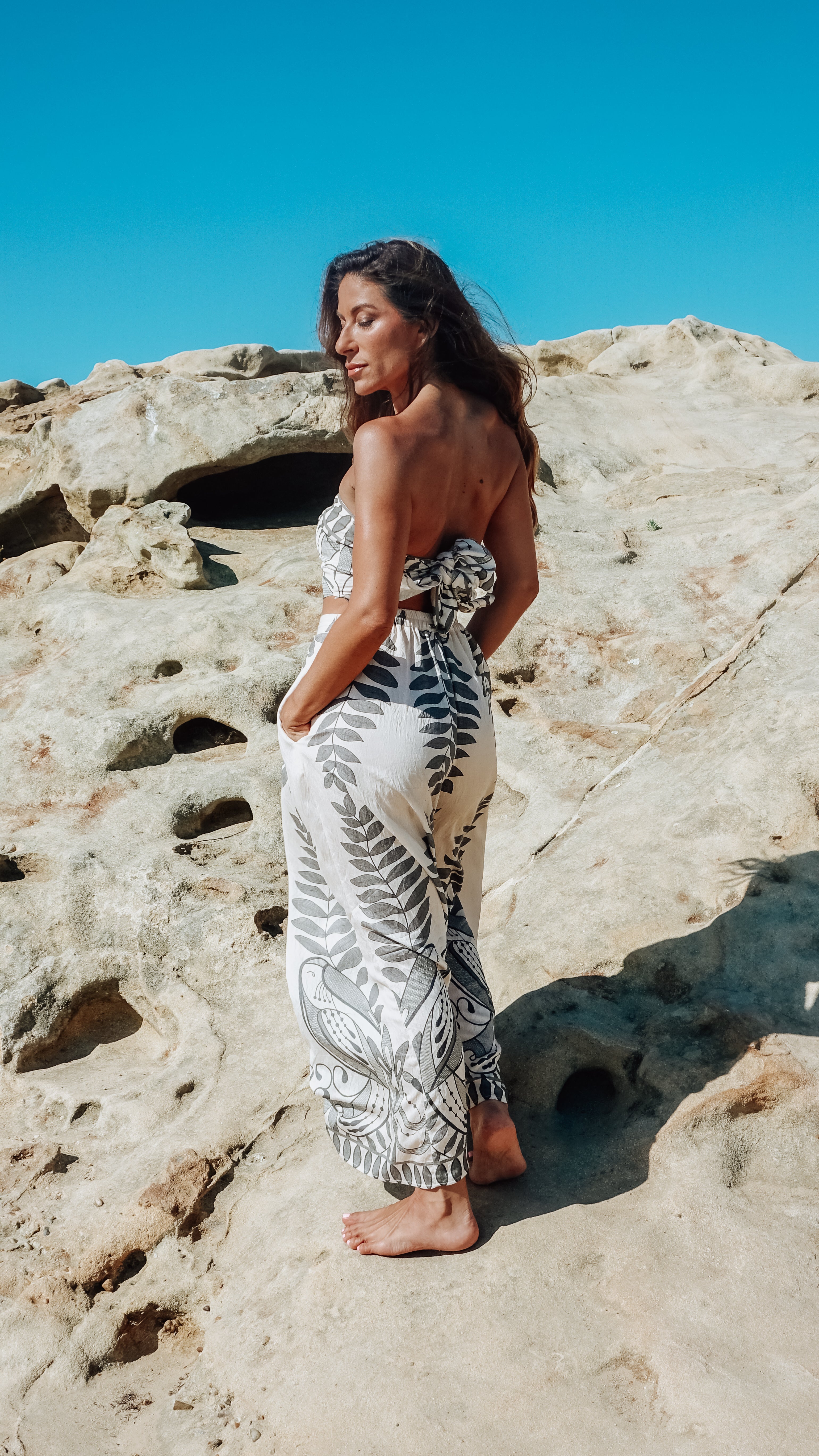 The Paros Set